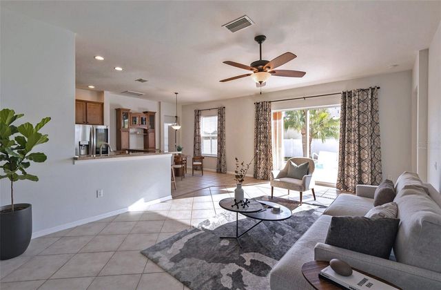 5315 SPECTACULAR BID DRIVE, Wesley Chapel, FL 33544
