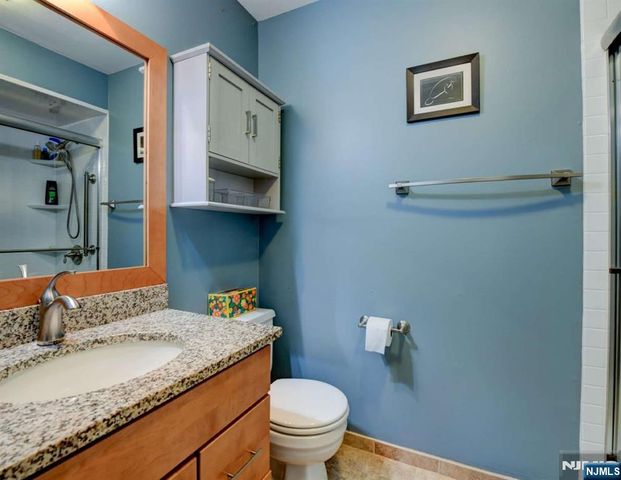 590 Sanderling Court 590, Secaucus, NJ 07094