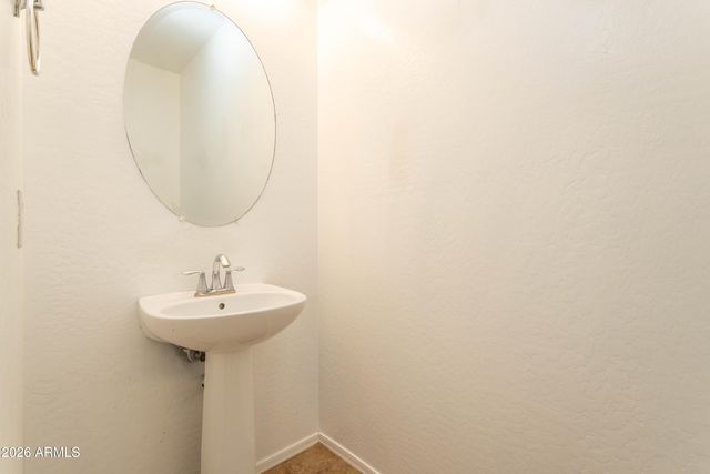 12175 W LOCUST Lane, Avondale, AZ 85323