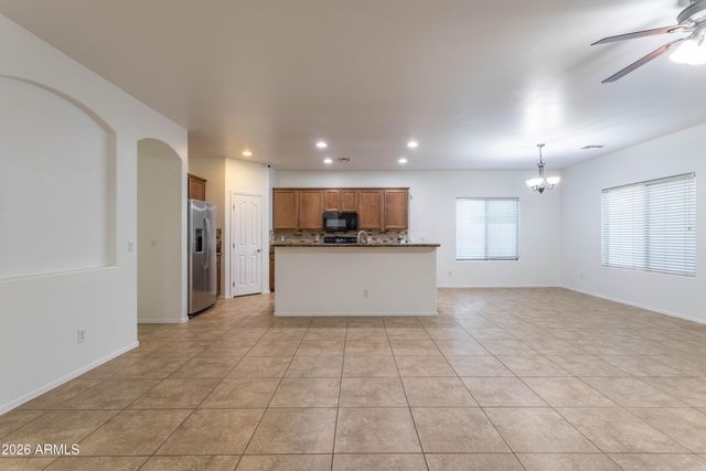12175 W LOCUST Lane, Avondale, AZ 85323