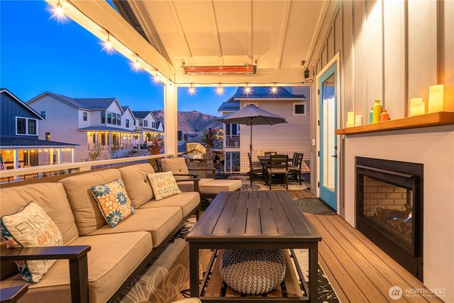 205 Bluebell Lane, Chelan, WA 98816