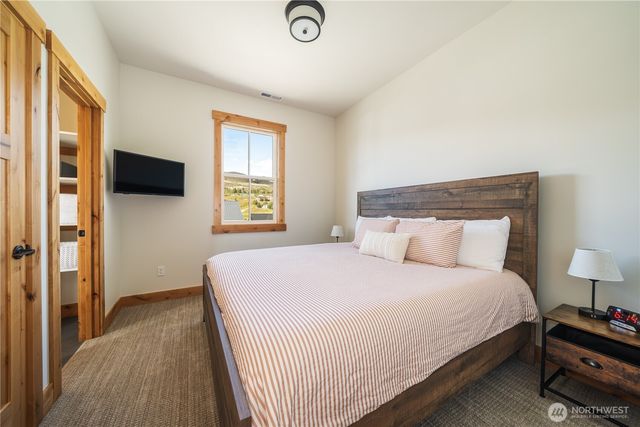 205 Bluebell Lane, Chelan, WA 98816