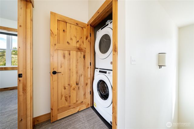 205 Bluebell Lane, Chelan, WA 98816