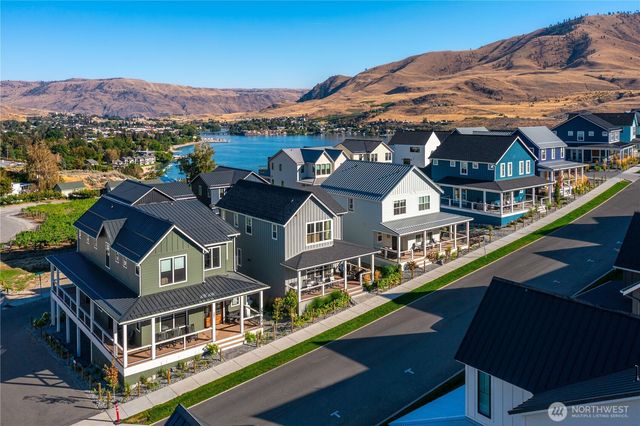 205 Bluebell Lane, Chelan, WA 98816