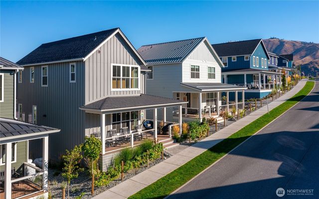 205 Bluebell Lane, Chelan, WA 98816