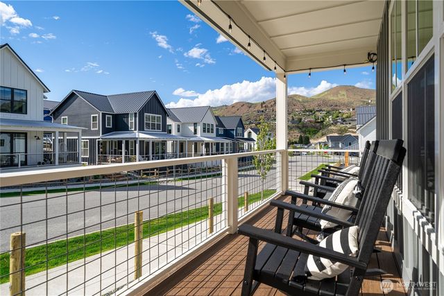 205 Bluebell Lane, Chelan, WA 98816