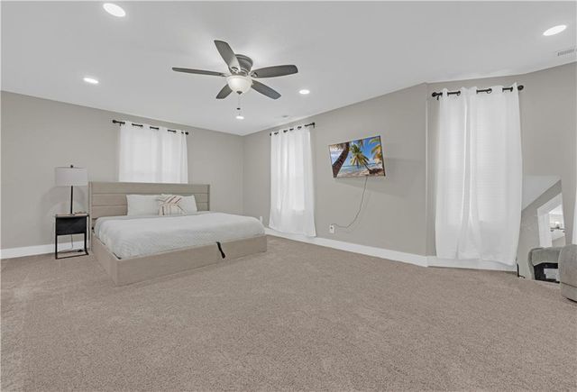 807 W 7th Street, Sedalia, MO 65301