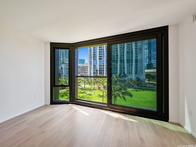 333 Ward Avenue 420, Honolulu, HI 96814