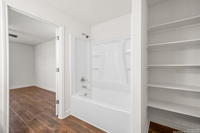 250 Bundy, San Antonio, TX 78220