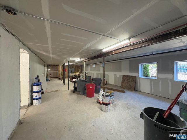 639 Teaneck, Teaneck, NJ 07666