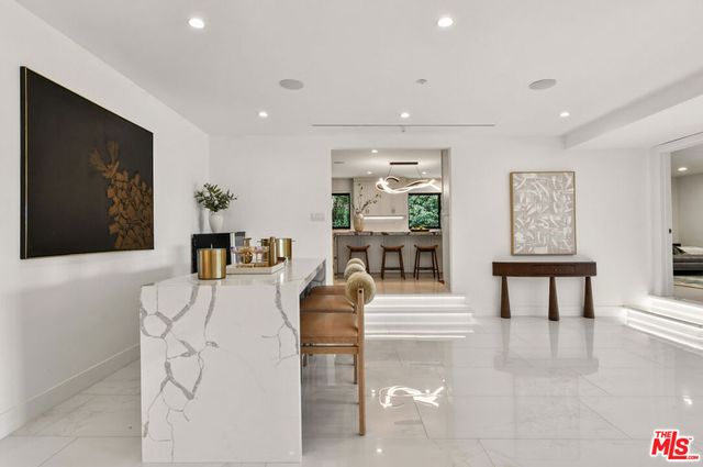 4423 Bergamo Drive, Los Angeles, CA 91436