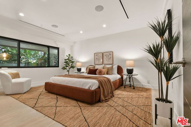4423 Bergamo Drive, Los Angeles, CA 91436