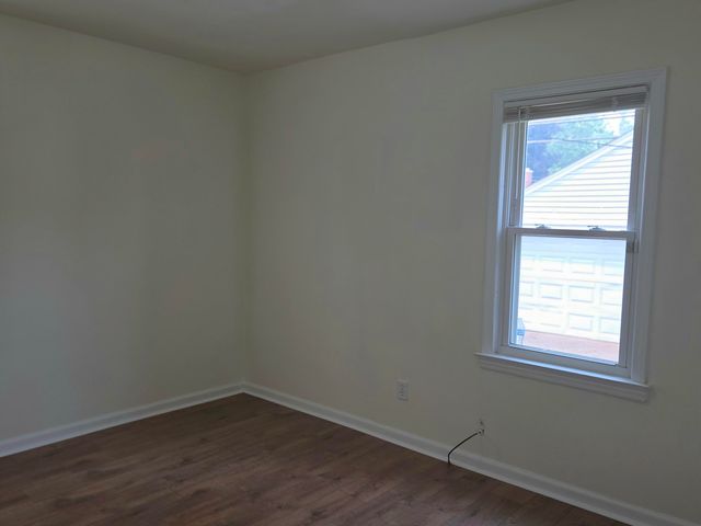 8398 W Outer Drive W, Detroit, MI 48219