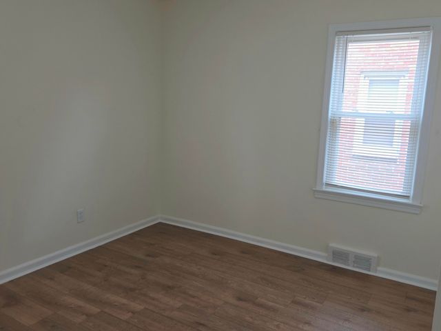 8398 W Outer Drive W, Detroit, MI 48219