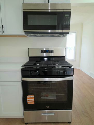 8398 W Outer Drive W, Detroit, MI 48219