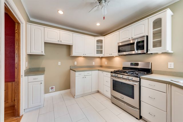 4616 Calmont Avenue, Fort Worth, TX 76107