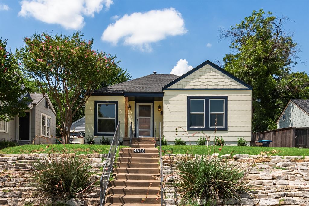 4616 Calmont Avenue, Fort Worth, TX 76107