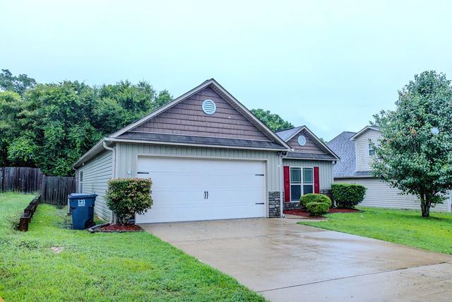 2814 Nancy Drive, Phenix City, AL 36870