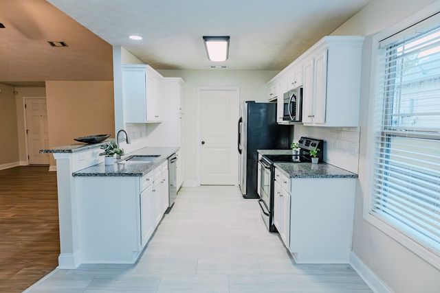 2814 Nancy Drive, Phenix City, AL 36870