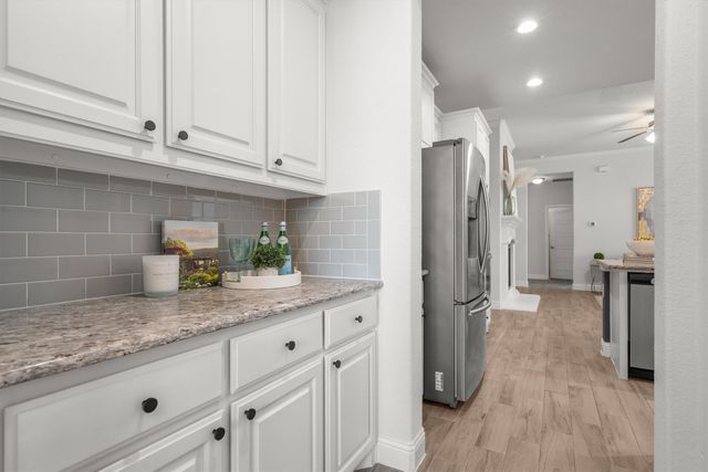 932 Parkside Drive, Argyle, TX 76226