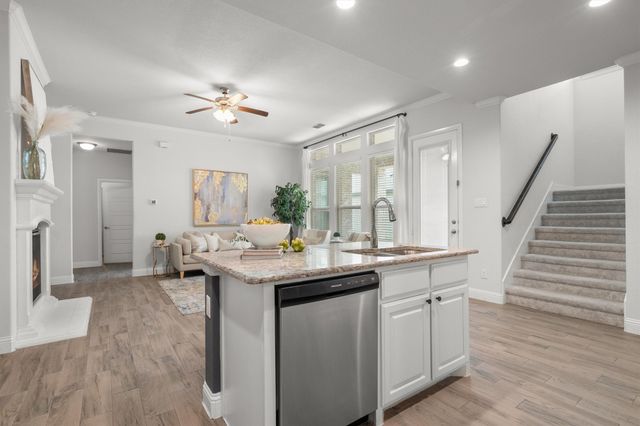 932 Parkside Drive, Argyle, TX 76226