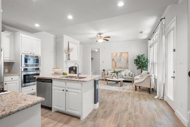 932 Parkside Drive, Argyle, TX 76226
