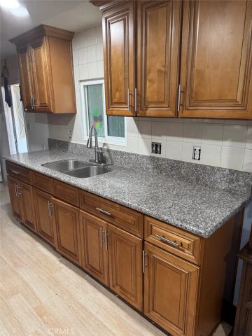 1844 Haster 49, Anaheim, CA 92802
