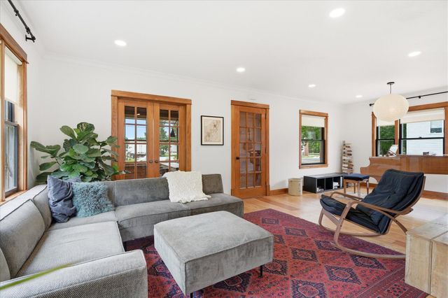 313 W 4th Street, Monticello, MN 55362