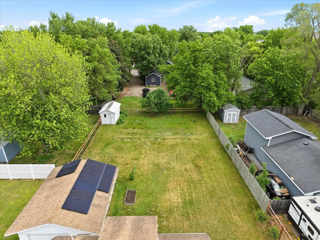 313 W 4th Street, Monticello, MN 55362