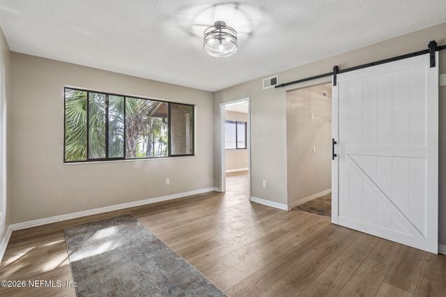 3175 DOCTORS LAKE Drive, Orange Park, FL 32073