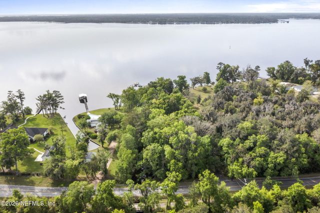 3175 DOCTORS LAKE Drive, Orange Park, FL 32073