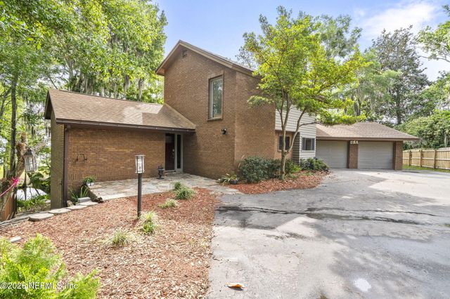 3175 DOCTORS LAKE Drive, Orange Park, FL 32073