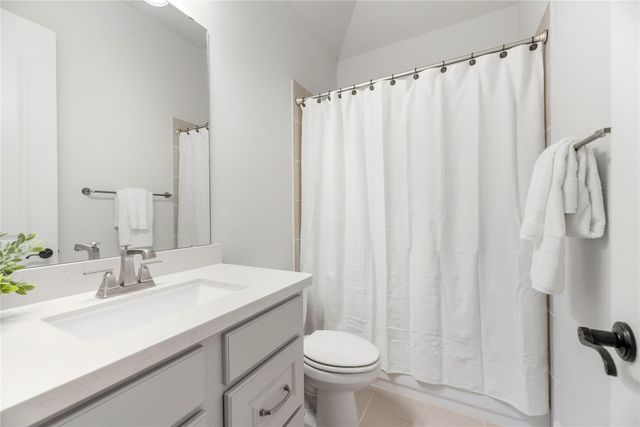 1907 Creekwood Cove, Missouri City, TX 77459