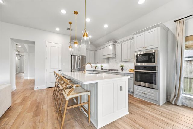 1907 Creekwood Cove, Missouri City, TX 77459