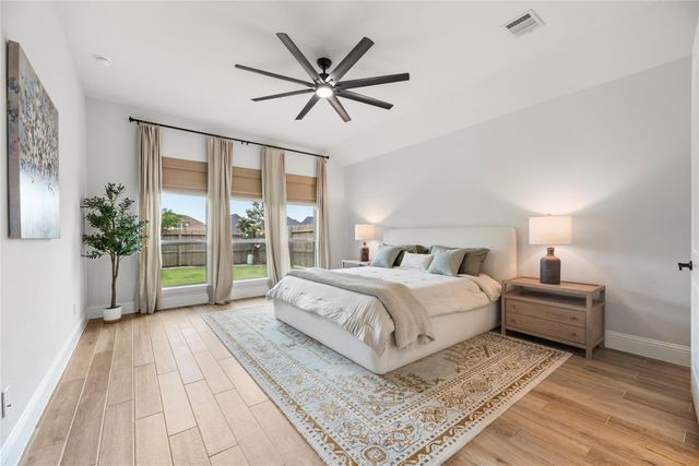 1907 Creekwood Cove, Missouri City, TX 77459