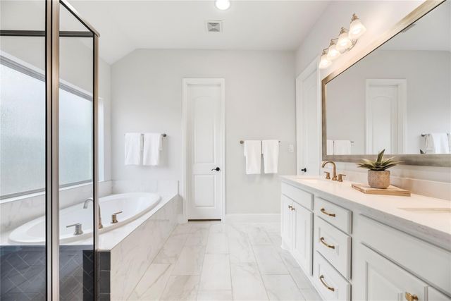 1907 Creekwood Cove, Missouri City, TX 77459