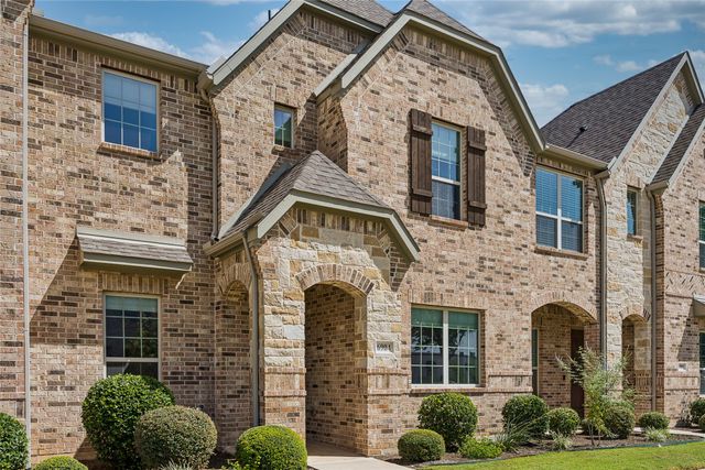 6904 Fairfield Lane, North Richland Hills, TX 76182