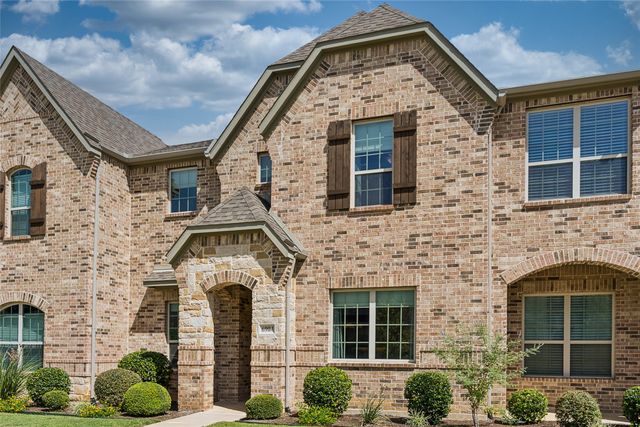 6904 Fairfield Lane, North Richland Hills, TX 76182