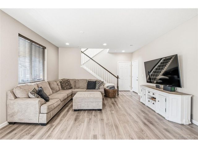 4628 S Nepal Way, Aurora, CO 80015