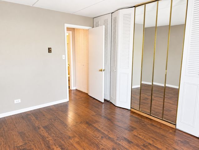 850 Des Plaines Avenue 101, Forest Park, IL 60130