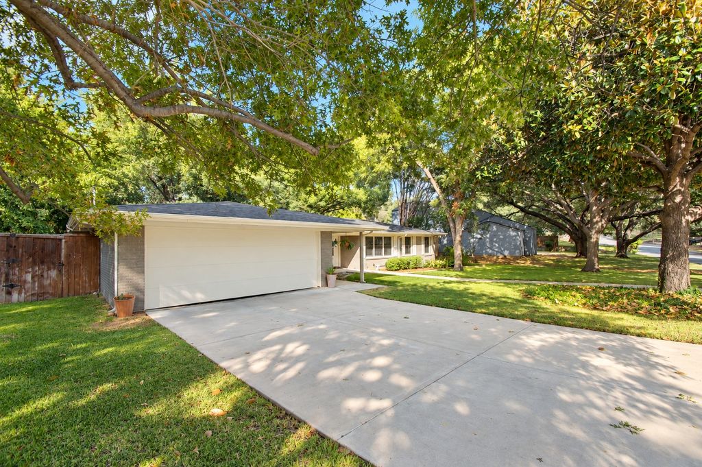 6812 Kirkwood Road, Fort Worth, TX 76116 — photo 4