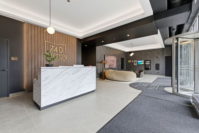 740 W Fulton Street 1112, Chicago, IL 60661