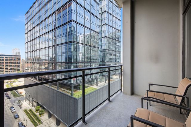 740 W Fulton Street 1112, Chicago, IL 60661