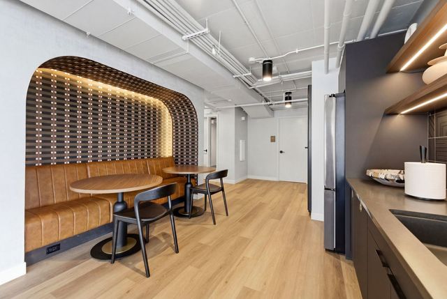740 W Fulton Street 1112, Chicago, IL 60661