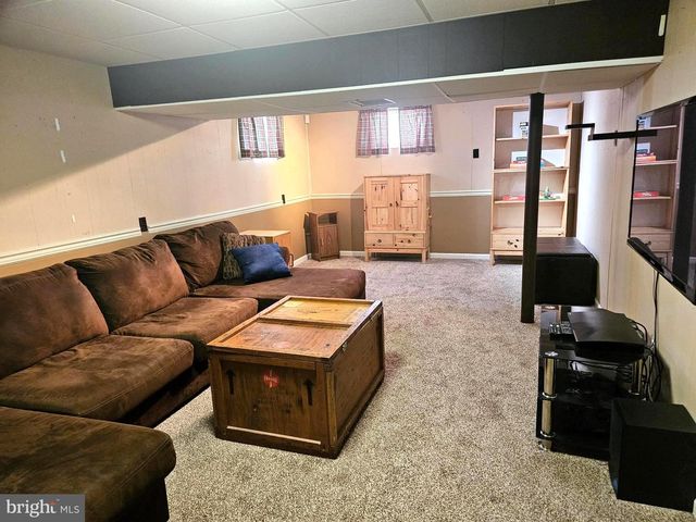 356 W SIGNAL HILL RD, King Of Prussia, PA 19406