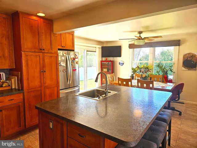 356 W SIGNAL HILL RD, King Of Prussia, PA 19406