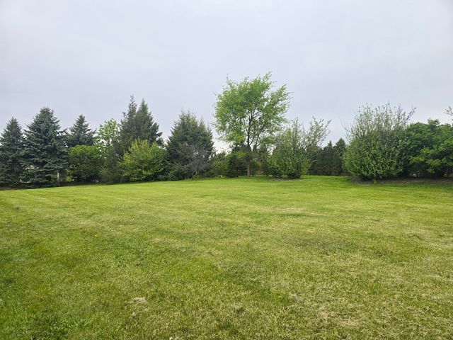 3250 Covington Lane, Algonquin, IL 60102
