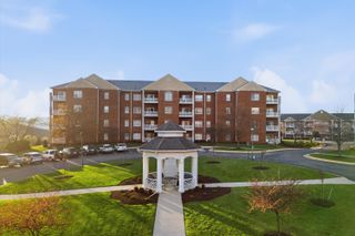 4434 Pheasant Ridge Rd Apt 105, Roanoke, VA 24014