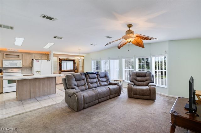 5867 Brightwood DR E A16, Fort Myers, FL 33905