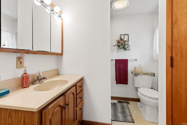 3981 E Parses Road, Monticello, IN 47960